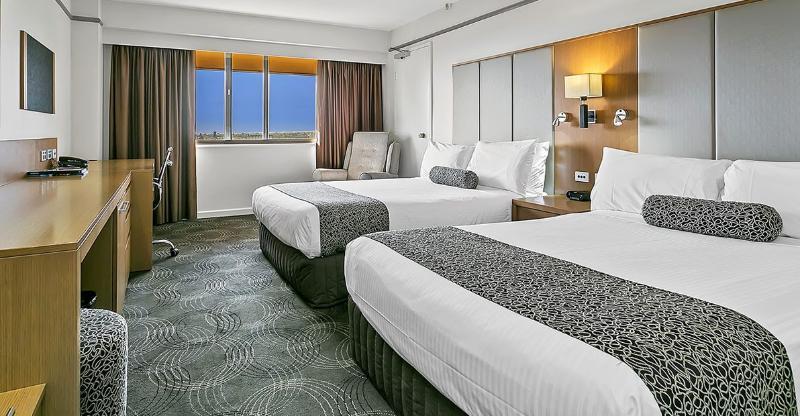 Hotel Stamford Plaza Adelaida Exterior foto A room at the Hilton San Francisco
